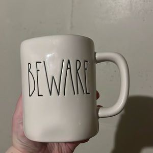 2/$35, 3/$45 ✨ Rae Dunn “Beware” Halloween mug - Black inside